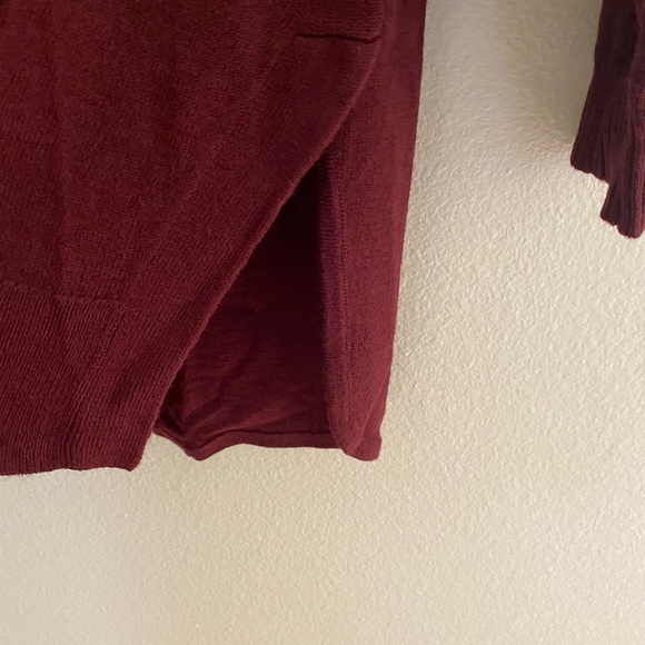 ⬇️LAST CHANCE😳 Market & Spruce XS Burgundy Lightweight Sweater - Picture 4 of 6